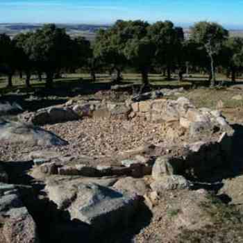 Click para ampliar. Pulsa en el nombre para ver la ficha. Yacimiento Los Henrrenes